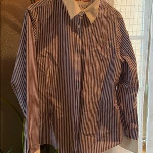 Brooks Brother’s women’s dress shirt. Size 16.